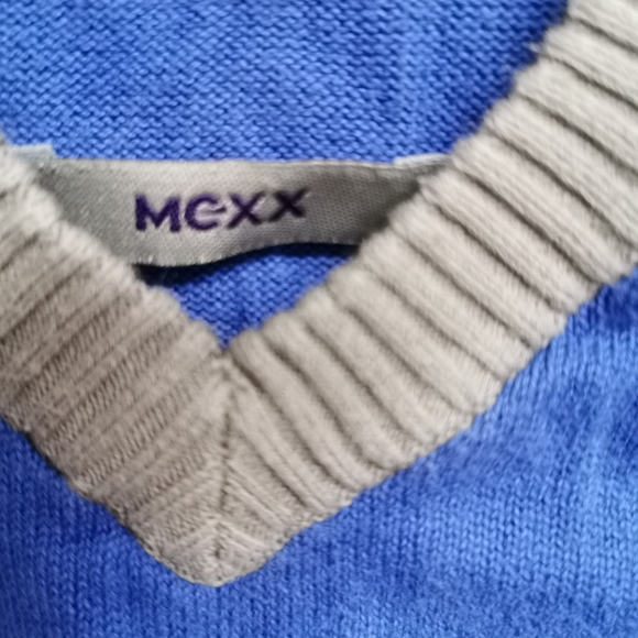 18/24 Months MEXX Knit V-Neck Sweater EUC - Picture 4 of 5